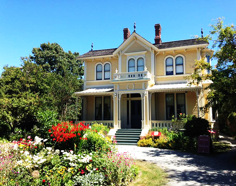 Emily Carr House（エミリー・カーの家）