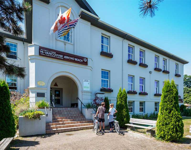 HI-Vancouver Central Hostel
