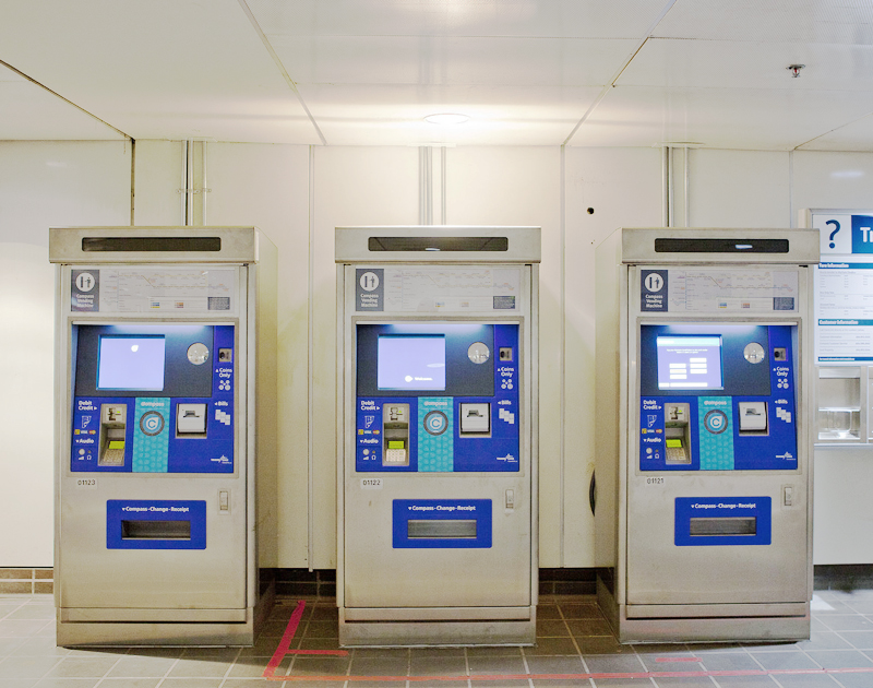 TransLink Compass Card 券売機